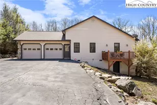 114 Little Sugar Ln, Sugar Mountain, NC 28604 - Photo 3