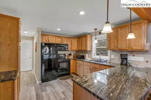 449 Alderly Cir, Blowing Rock, NC 28605 - Photo 19