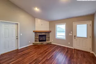 424 Townhomes Pl, Boone, NC 28607 - Photo 11