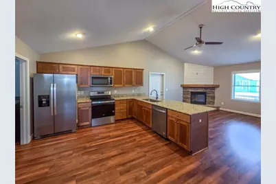 424 Townhomes Place #., Boone, NC 28607 - Photo 15