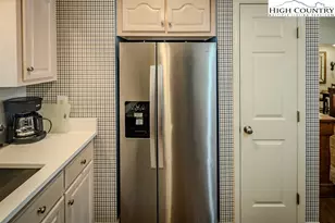 185 Waterside Dr, Blowing Rock, NC 28605 - Photo 23