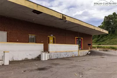 1328 Elkin Highway 268 Highway, North Wilkesboro, NC 28659 - Photo 3