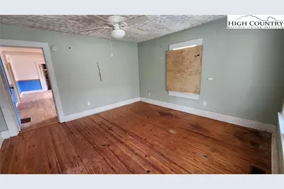 3490 US 70 E Highway, Marion, NC 28752 - Photo 7