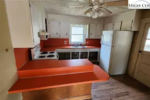 3490 US 70 E Hwy, Marion, NC 28752 - Photo 15