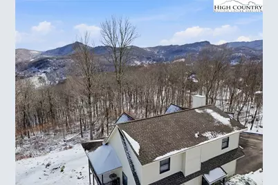 323 Sugar Tree Lane, Sugar Mountain, NC 28604 - Photo 7