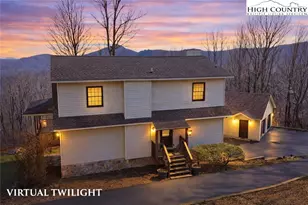 323 Sugar Tree Ln, Sugar Mountain, NC 28604 - Photo 37