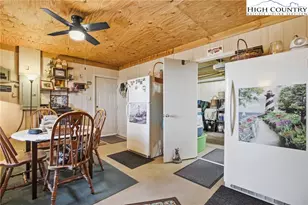 323 Sugar Tree Ln, Sugar Mountain, NC 28604 - Photo 33