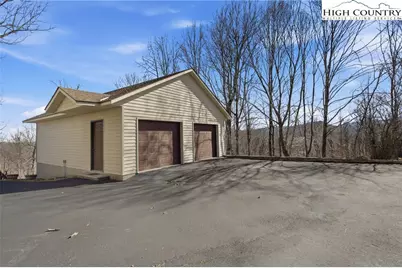 323 Sugar Tree Lane, Sugar Mountain, NC 28604 - Photo 35