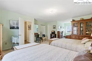 323 Sugar Tree Ln, Sugar Mountain, NC 28604 - Photo 25