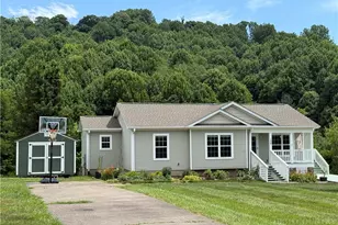 156 Chase Cole Ln, Zionville, NC 28698 - Photo 3