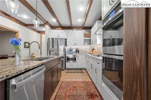 396 Summit View Pkwy, Boone, NC 28607 - Photo 7