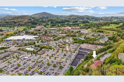 800 Meadowview Drive #2, Boone, NC 28607 - Photo 5