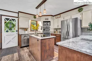 111 Wintergreen Way Rd, Beech Mountain, NC 28604 - Photo 7