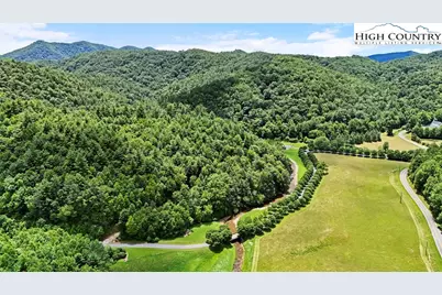 Oo Timber Rock Drive, Lenoir, NC 28645 - Photo 3