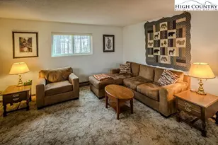 102 N Hickory Ln, Beech Mountain, NC 28604 - Photo 7