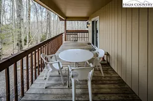 102 N Hickory Ln, Beech Mountain, NC 28604 - Photo 21