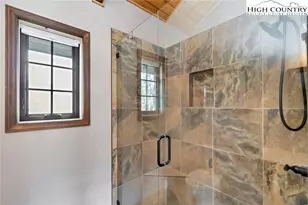 238 Sugar Tree Ln, Sugar Mountain, NC 28604 - Photo 21