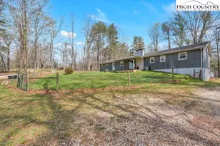 316 Fox Ridge Rd, Wilkesboro, NC 28697 - Photo 3