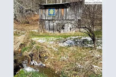 303 Sugar Tree, Warrensville, NC 28693 - Photo 9