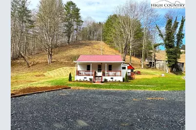 303 Sugar Tree, Warrensville, NC 28693 - Photo 3