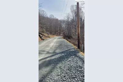 327 Locust Ridge Road, Beech Mountain, NC 28604 - Photo 3