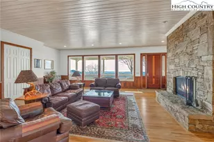 933 Thunder Ridge Ln, Lenoir, NC 28645 - Photo 3