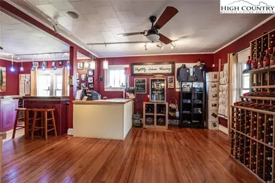 913 N Bridge Street, Elkin, NC 28621 - Photo 5