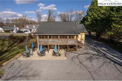 913 N Bridge Street, Elkin, NC 28621 - Photo 3