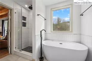 548 Green Meadows Dr, Todd, NC 28684 - Photo 19