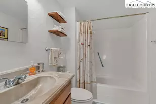 303 Sugar Top Dr, Sugar Mountain, NC 28604 - Photo 15