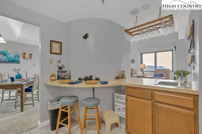 303 Sugar Top Drive #8-1806, Sugar Mountain, NC 28604 - Photo 9