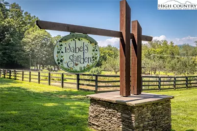 140 Johns Ridge Parkway, Lenoir, NC 28534 - Photo 17