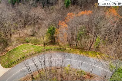 140 Johns Ridge Parkway, Lenoir, NC 28534 - Photo 3