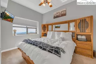 303 Sugar Top Dr, Sugar Mountain, NC 28604 - Photo 11