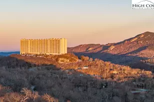 303 Sugar Top Dr, Sugar Mountain, NC 28604 - Photo 21