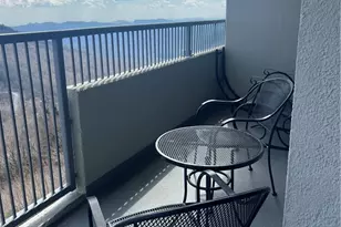 303 Sugar Top Dr, Sugar Mountain, NC 28604 - Photo 3