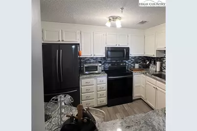 303 Sugar Top Drive #5-3528, Sugar Mountain, NC 28604 - Photo 11