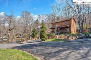 156 Wickham Square, Boone, NC 28607 - Photo 27