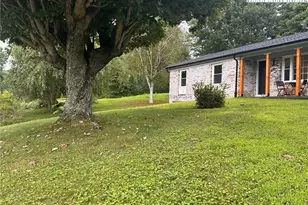 410 Cook St, Jefferson, NC 28640 - Photo 3