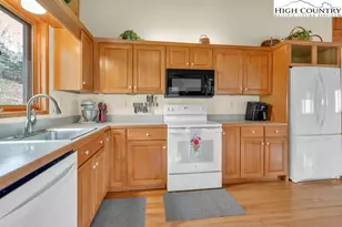 438 Virgil's Ln, Boone, NC 28607 - Photo 9