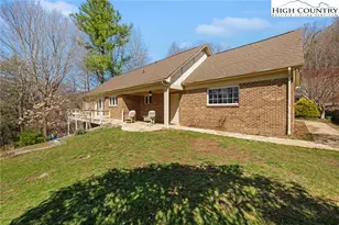 304 Glendale Dr, Boone, NC 28607 - Photo 9