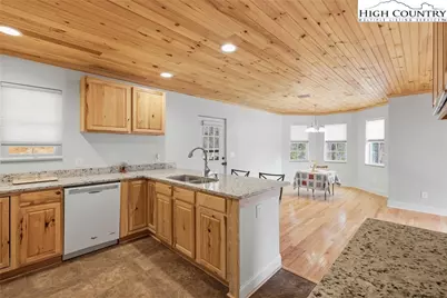 424 McKinley Ridge Road, Lansing, NC 28643 - Photo 5