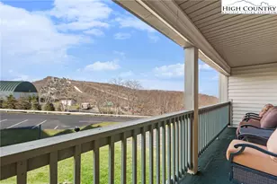 301 Pinnacle Inn Rd, Beech Mountain, NC 28604 - Photo 3