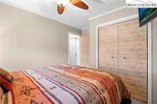 301 Pinnacle Inn Rd, Beech Mountain, NC 28604 - Photo 17