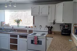 460 Little Elk Rd, Elk Park, NC 28622 - Photo 9