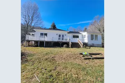 460 Little Elk Road, Elk Park, NC 28622 - Photo 3