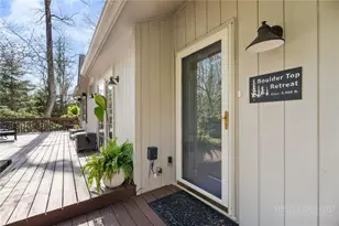 220 Woodwinds Ln, Seven Devils, NC 28604 - Photo 37
