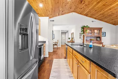 220 Woodwinds Lane, Seven Devils, NC 28604 - Photo 15