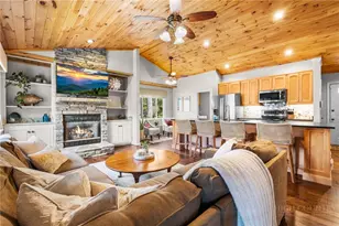 220 Woodwinds Ln, Seven Devils, NC 28604 - Photo 3