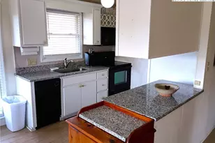 733 Azalea Dr, Newland, NC 28657 - Photo 13
